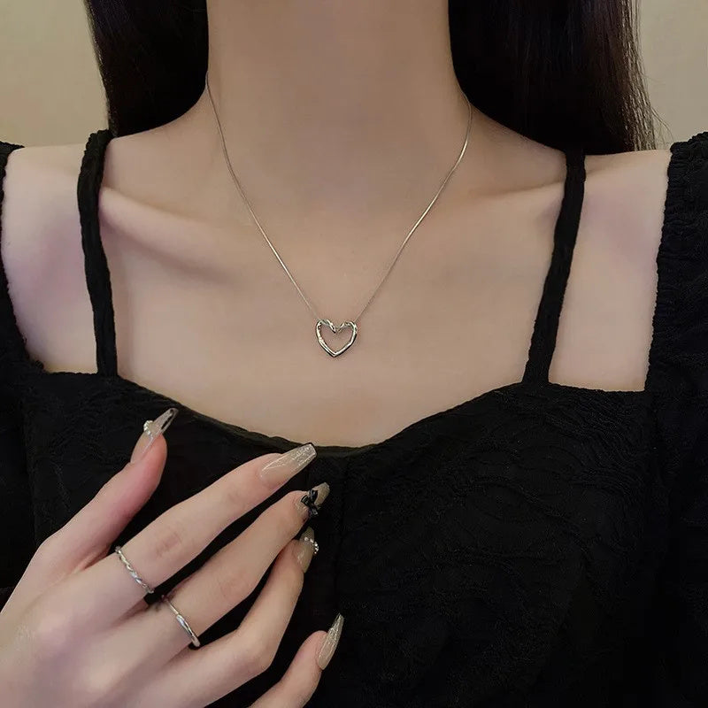 Twist Hollow Heart Pendant Necklace